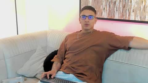 Snapshot of dash_bukoski chatting on February 8, 2026, 1:14 pm Dash online show from February 8, 2026, 1:14 pm