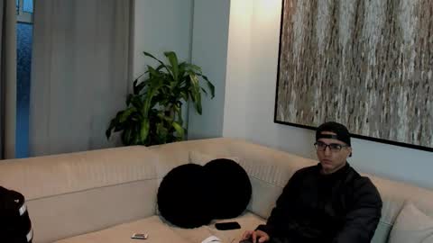 Snapshot of dash_bukoski chatting on February 12, 2026, 11:16 am Dash online show from February 12, 2026, 11:16 am