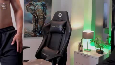 Snapshot of dash_bukoski chatting on February 22, 2026, 2:59 pm Dash online show from February 22, 2026, 2:59 pm