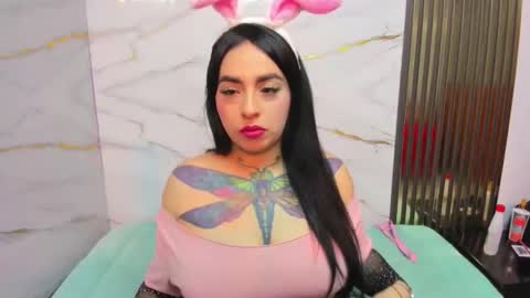 Snapshot of dashamiller_ chatting on November 27, 2025, 12:40 pm dashamiller_ online show from November 27, 2025, 12:40 pm