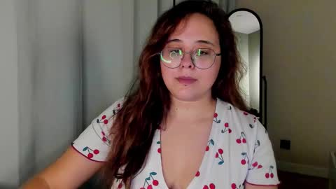 dashaprivet online show from November 29, 2025, 12:41 pm