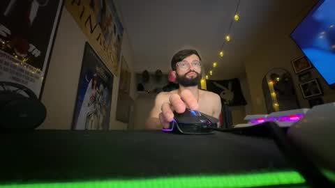 Snapshot of dathungitalian chatting on November 29, 2025, 3:20 am Tarantino online show from November 29, 2025, 3:20 am