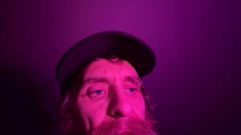 Snapshot of datitude chatting on March 20, 2026, 9:36 am datitude online show from March 20, 2026, 9:36 am