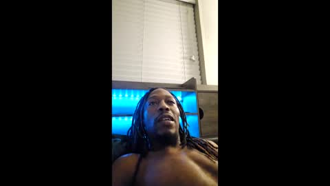 Snapshot of datthanglng chatting on March 13, 2026, 10:22 am datthanglng online show from March 13, 2026, 10:22 am