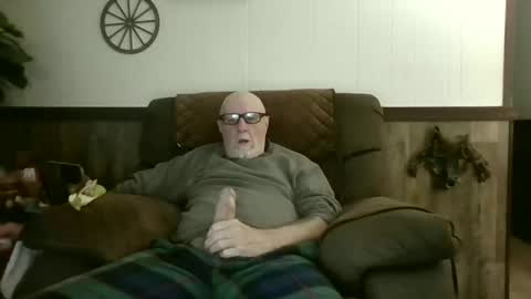 dave571960 online show from May 25, 2026, 10:32 am