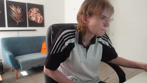 DAVE REDMOND online show from April 15, 2026, 1:51 pm