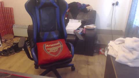 dave online show from February 7, 2025, 10:40 am