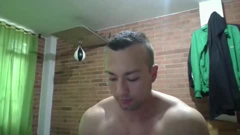 Davi10 online show from November 2, 2025, 9:28 pm