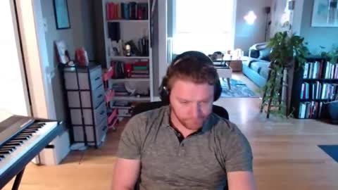 david_dixon2025 online show from January 16, 2026, 8:35 pm