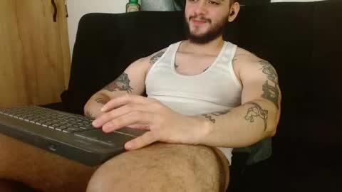 Snapshot of david_franco1 chatting on November 28, 2025, 11:40 pm Twitter davidsanctum online show from November 28, 2025, 11:40 pm