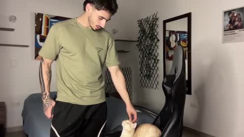 David online show from October 21, 2025, 3:18 am