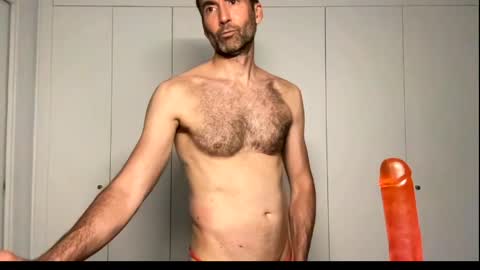 Snapshot of david_spanish chatting on May 24, 2026, 6:24 pm David Cock online show from May 24, 2026, 6:24 pm