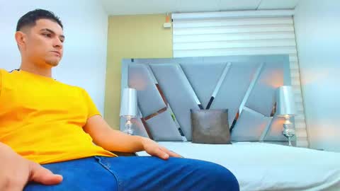 Snapshot of david_victoriaa chatting on March 25, 2026, 12:55 pm david_victoriaa online show from March 25, 2026, 12:55 pm