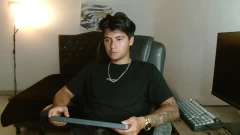 Snapshot of davidbless chatting on March 7, 2026, 2:41 am David Bless online show from March 7, 2026, 2:41 am