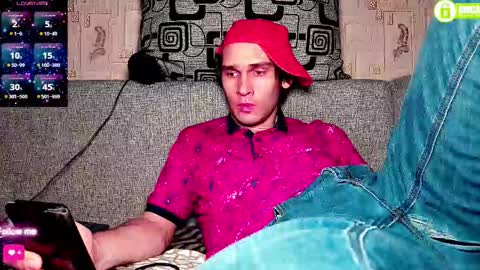 DavidCarroll online show from December 1, 2025, 5:51 pm