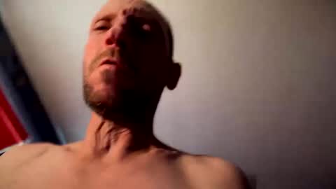 davidcav240 online show from October 1, 2025, 6:03 pm