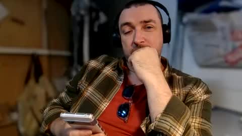 Snapshot of davideo59 chatting on September 13, 2025, 9:09 am davideo59 online show from September 13, 2025, 9:09 am