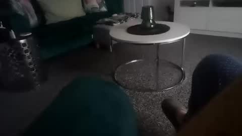 davidf75 online show from December 1, 2025, 9:47 am