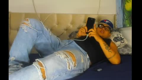 Lennon online show from April 13, 2026, 8:09 am