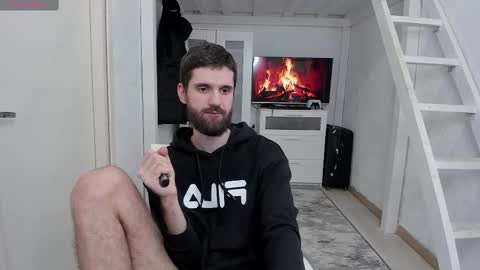 Snapshot of davidnowak chatting on December 26, 2024, 6:12 pm David online show from December 26, 2024, 6:12 pm