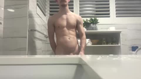 Snapshot of davidwill1 chatting on January 10, 2025, 5:34 pm davidwill1 online show from January 10, 2025, 5:34 pm