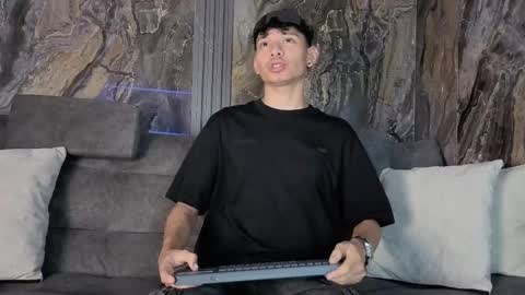 David online show from April 14, 2026, 8:15 pm