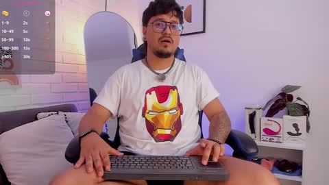 Snapshot of daviidevans chatting on January 11, 2026, 4:28 am David Evans online show from January 11, 2026, 4:28 am