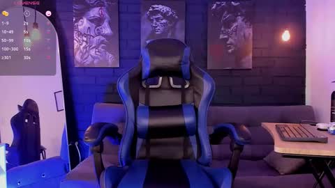 Snapshot of daviidevans chatting on February 11, 2026, 10:26 pm David Evans online show from February 11, 2026, 10:26 pm