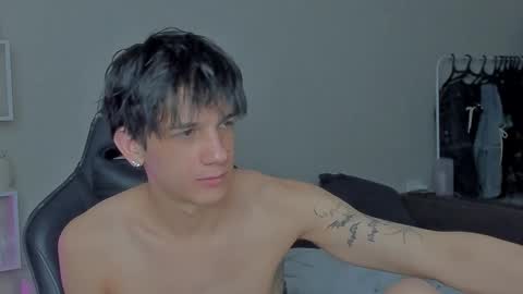 davis online show from December 12, 2024, 7:37 pm