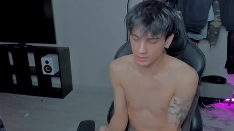 davis online show from March 11, 2025, 7:37 am