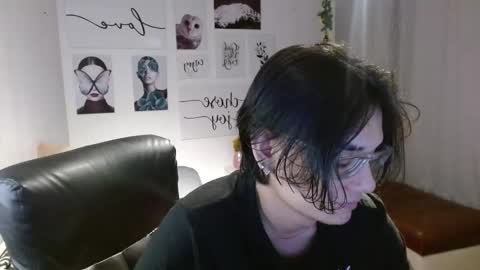 davoxer online show from November 21, 2025, 2:32 am