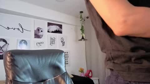 Snapshot of davoxer chatting on January 9, 2026, 2:58 am davoxer online show from January 9, 2026, 2:58 am