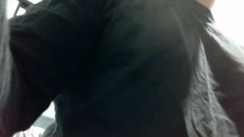 Snapshot of davyd11 chatting on September 10, 2025, 5:02 pm Davvyd online show from September 10, 2025, 5:02 pm