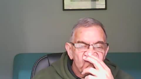 Snapshot of davygravy chatting on October 10, 2025, 4:22 am davygravy online show from October 10, 2025, 4:22 am