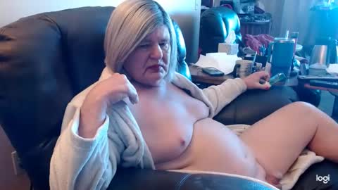 dawndoesall online show from January 16, 2025, 5:12 pm