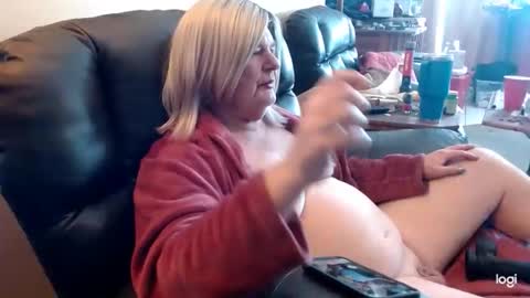 dawndoesall online show from February 4, 2026, 5:41 pm