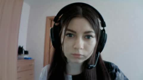 Snapshot of dawndollins chatting on February 27, 2025, 9:32 am Alice online show from February 27, 2025, 9:32 am