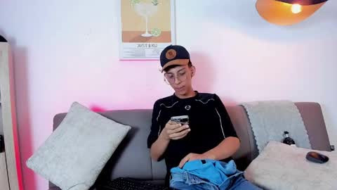Snapshot of dax_blaze chatting on April 29, 2026, 1:04 pm Dax online show from April 29, 2026, 1:04 pm