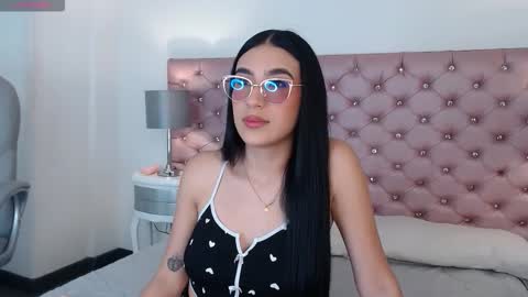 Snapshot of dayaaan_ chatting on January 8, 2026, 7:27 pm dayaaan_ online show from January 8, 2026, 7:27 pm