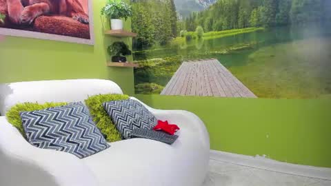 dayan_torres online show from June 16, 2026, 11:13 am