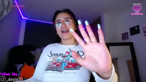 Snapshot of dayis_sweet chatting on February 20, 2026, 6:26 am Dayis online show from February 20, 2026, 6:26 am