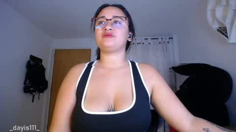  Dayis  online show from April 25, 2026, 9:12 pm