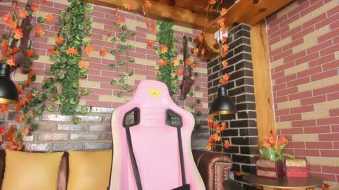 DAYRA ANGELS online show from January 5, 2025, 4:25 am