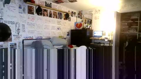 dbeamon92 online show from February 22, 2026, 1:42 pm