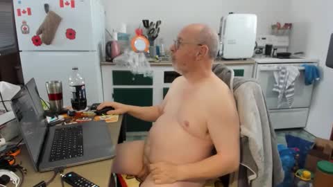 Snapshot of dbpit65 chatting on February 13, 2026, 6:26 pm Daniel online show from February 13, 2026, 6:26 pm