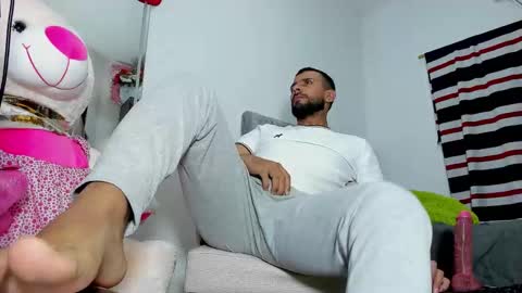 Snapshot of dcollins_ chatting on February 26, 2026, 2:43 am dcollins_ online show from February 26, 2026, 2:43 am