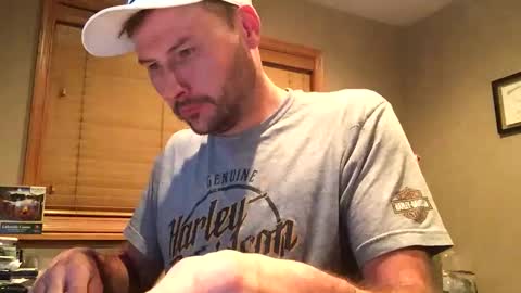 Snapshot of dconstruction chatting on October 1, 2025, 2:28 am dconstruction online show from October 1, 2025, 2:28 am