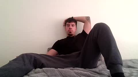 Snapshot of ddavid_012 chatting on February 23, 2025, 8:33 pm david online show from February 23, 2025, 8:33 pm