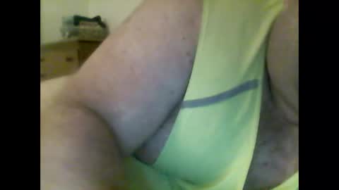 Snapshot of ddawg74 chatting on December 20, 2025, 9:44 pm ddawg74 online show from December 20, 2025, 9:44 pm