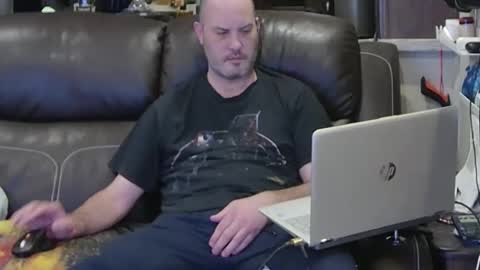 Snapshot of ddboobman chatting on December 21, 2025, 4:36 pm want girl to play with me online show from December 21, 2025, 4:36 pm